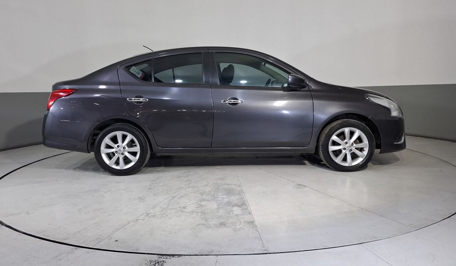Nissan Versa 1.6 ADVANCE Sedan 2017