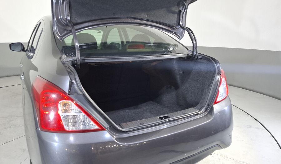 Nissan Versa 1.6 ADVANCE Sedan 2017