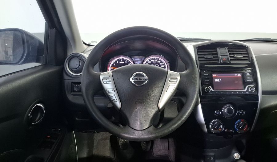 Nissan Versa 1.6 ADVANCE Sedan 2017
