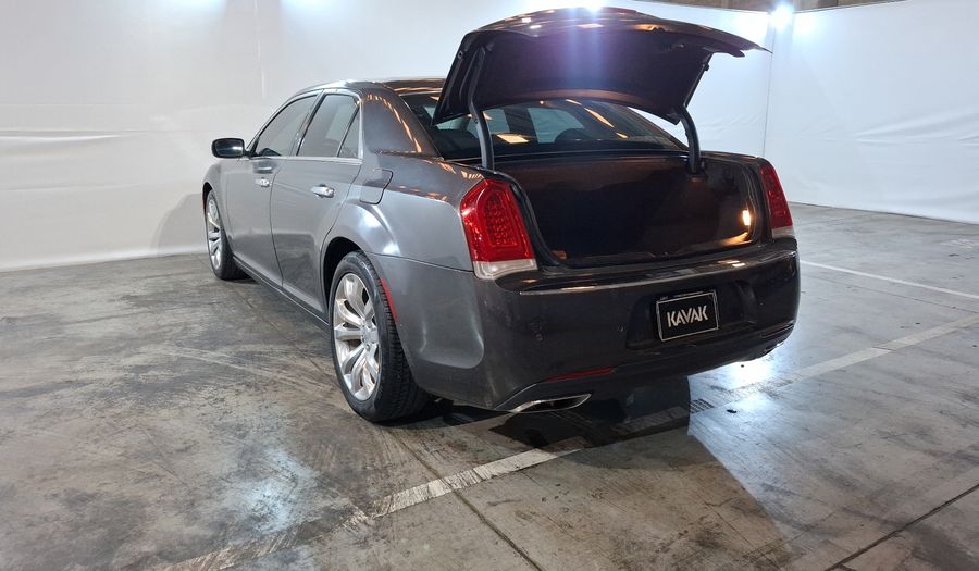 Chrysler 300 C 3.6 Sedan 2017