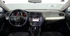 Volkswagen Jetta 2.5 TRENDLINE TIPTRONIC Sedan 2015
