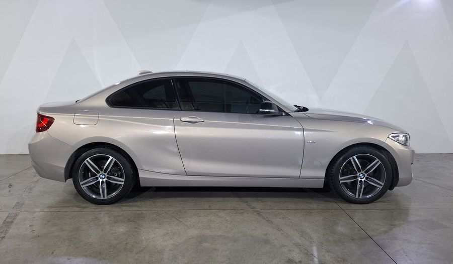 Bmw Serie 2 2.0 220IA SPORT LINE Coupe 2017