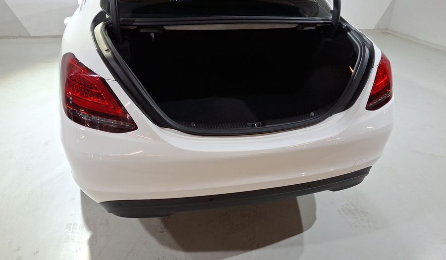 Mercedes Benz Clase C 2.0 200 AUTO Sedan 2020
