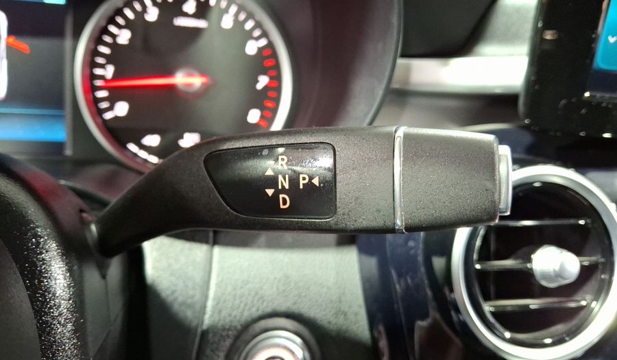 Mercedes Benz Clase C 2.0 200 AUTO Sedan 2020