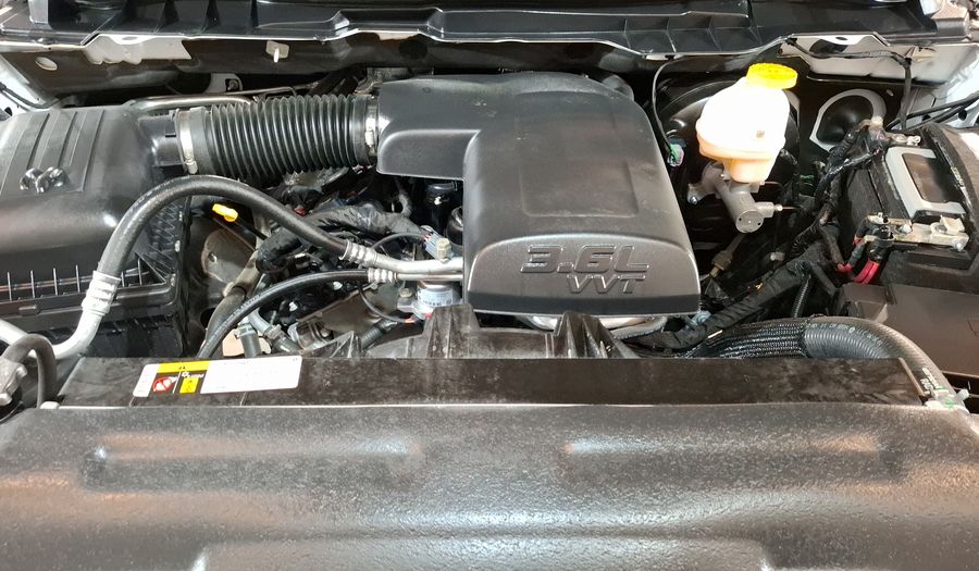 Ram 1500 3.6 CLASSIC TRADESMAN V6 4X2 AUTO Pickup 2024