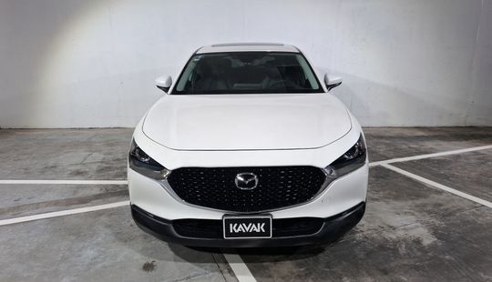 2021 • 47,705 km • Automático