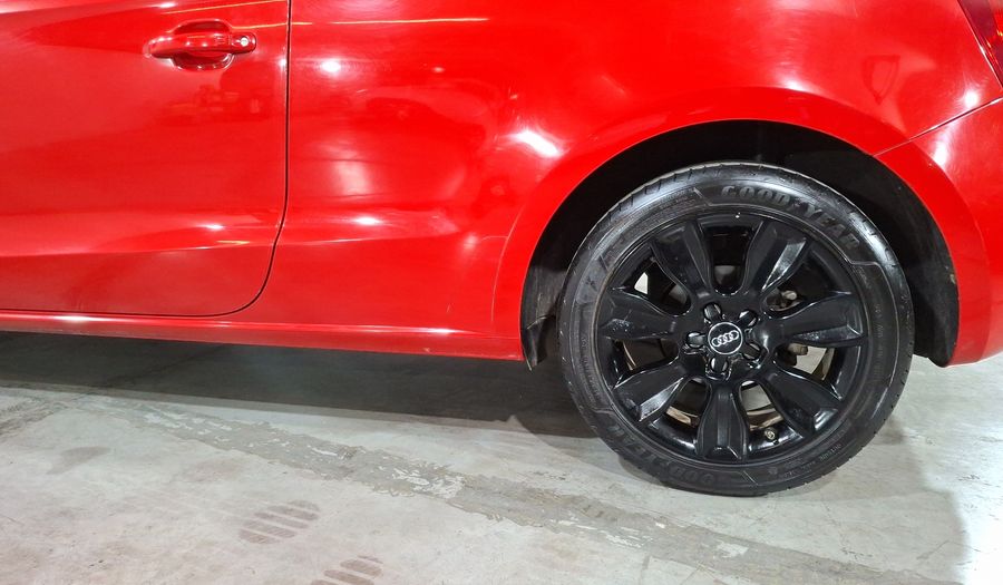 Audi A1 1.4 TFSI EGO S TRONIC Hatchback 2014