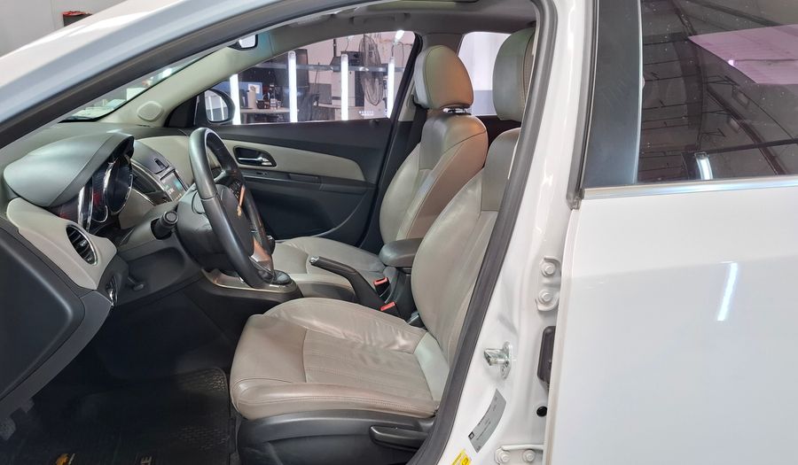 Chevrolet Cruze 1.8 LTZ Sedan 2013