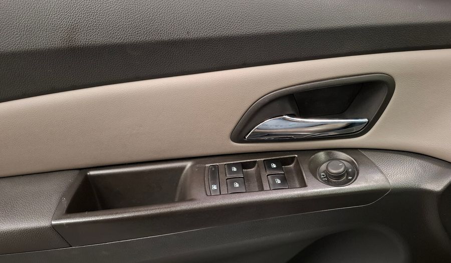 Chevrolet Cruze 1.8 LTZ Sedan 2013