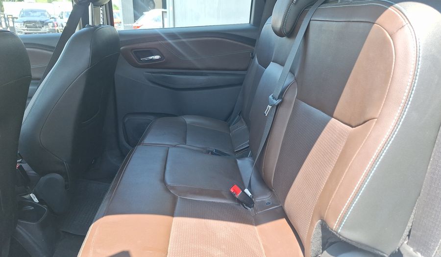 Chevrolet Spin 1.8 PREMIER Minivan 2021