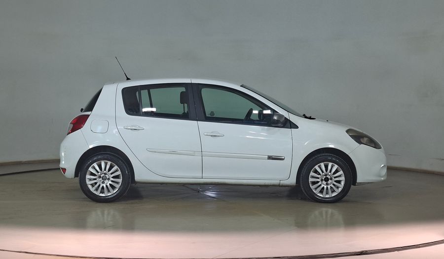 Renault Clio 1.6 DYNAMIQUE Hatchback 2012