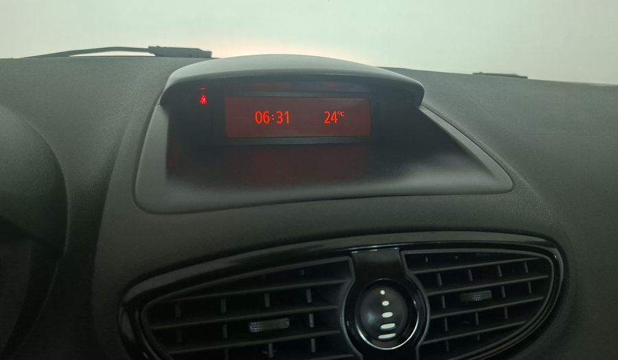 Renault Clio 1.6 DYNAMIQUE Hatchback 2012