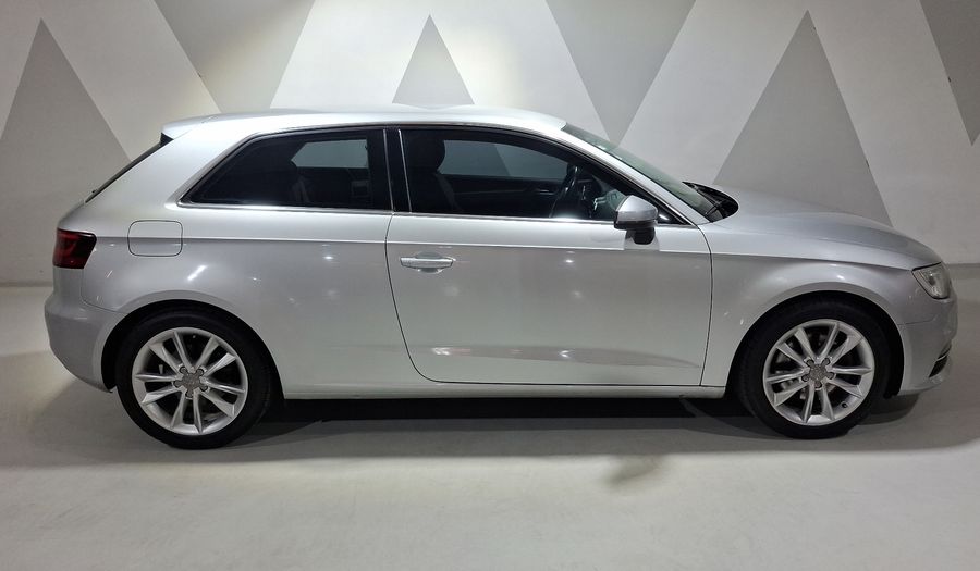 Audi A3 1.8 TFSI S LINE TRONIC Hatchback 2014