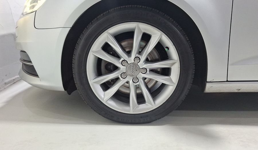 Audi A3 1.8 TFSI S LINE TRONIC Hatchback 2014