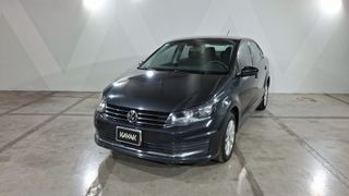 Volkswagen • Vento