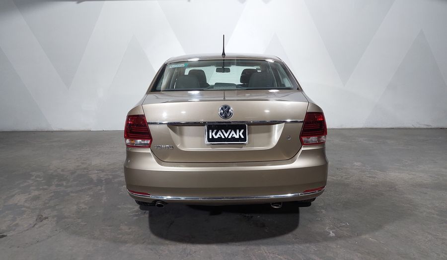 Volkswagen Vento 1.6 HIGHLINE STD. Sedan 2018