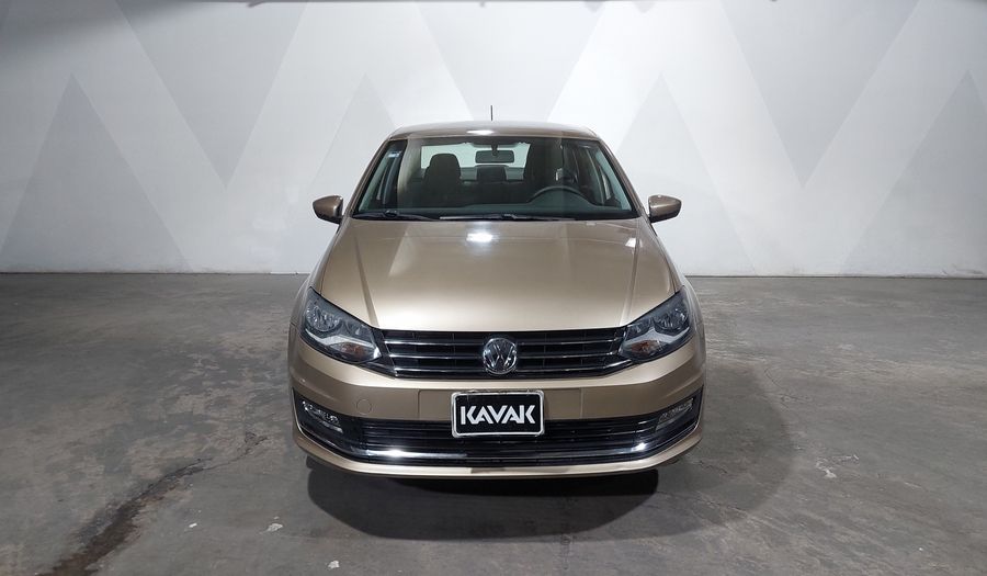 Volkswagen Vento 1.6 HIGHLINE STD. Sedan 2018