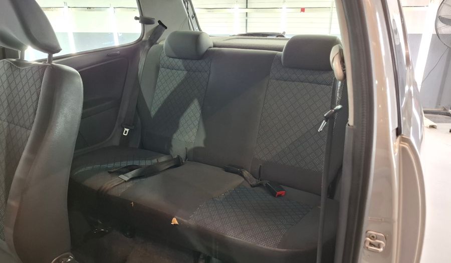 Volkswagen Fox 1.6 COMFORTLINE Hatchback 2014