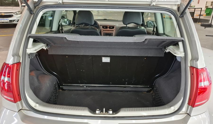 Volkswagen Fox 1.6 COMFORTLINE Hatchback 2014