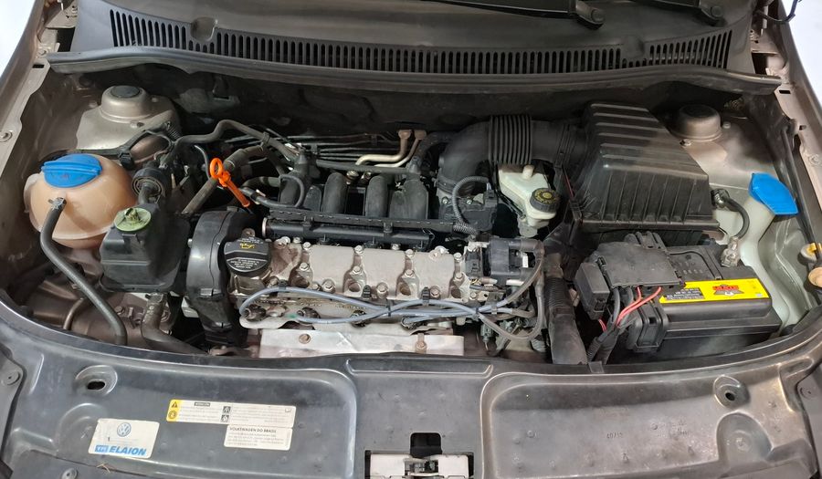 Volkswagen Fox 1.6 COMFORTLINE Hatchback 2014