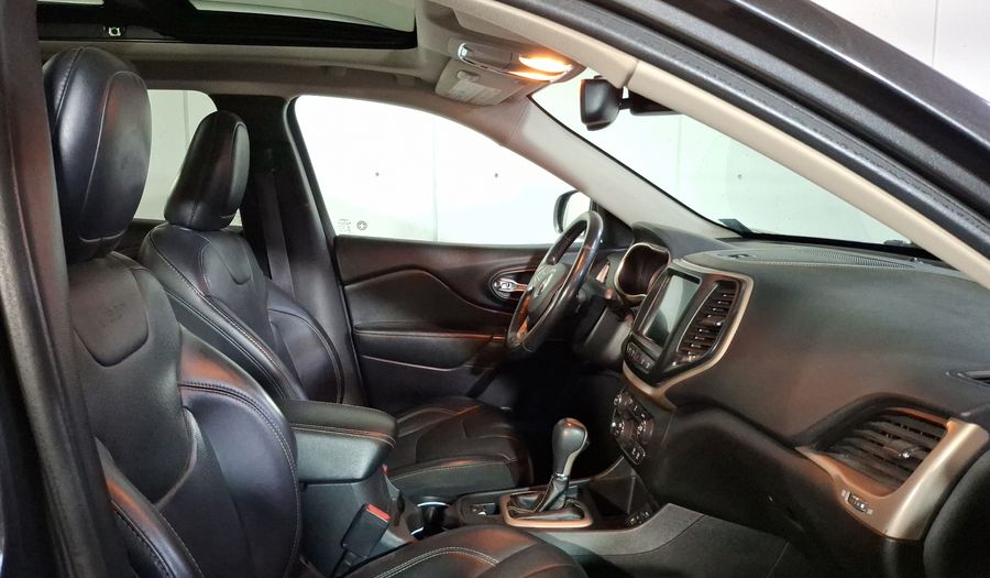 Jeep Cherokee 2.4 LIMITED PREMIUM 4X2 Suv 2016
