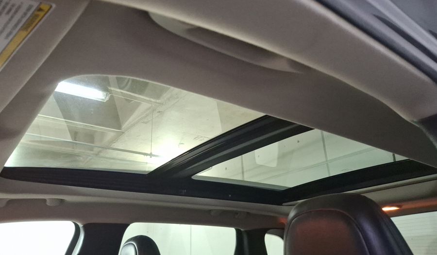Jeep Cherokee 2.4 LIMITED PREMIUM 4X2 Suv 2016