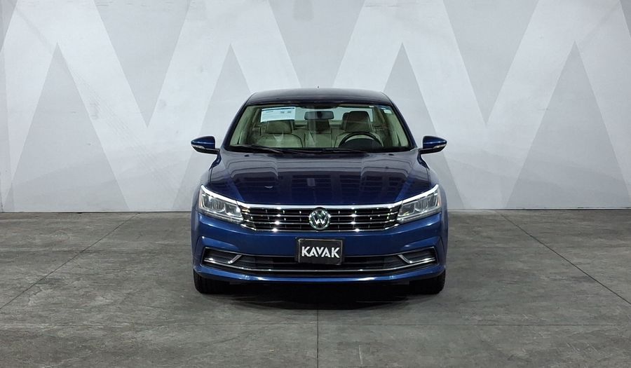 Volkswagen Passat 2.5 SPORTLINE Sedan 2016
