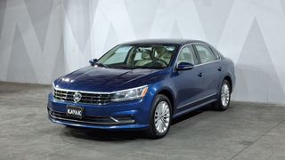 Volkswagen • Passat