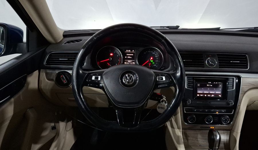 Volkswagen Passat 2.5 SPORTLINE Sedan 2016