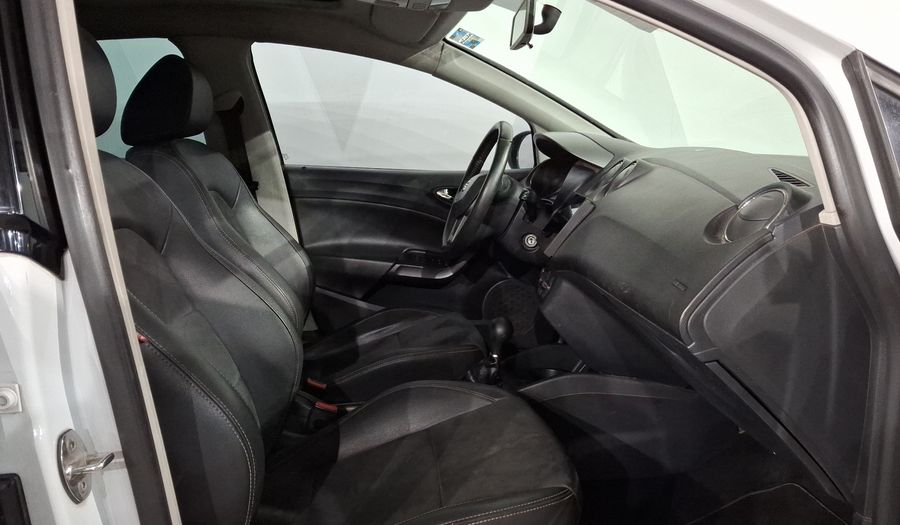 Seat Ibiza 1.6 STYLE 4 PTAS DSG Hatchback 2015