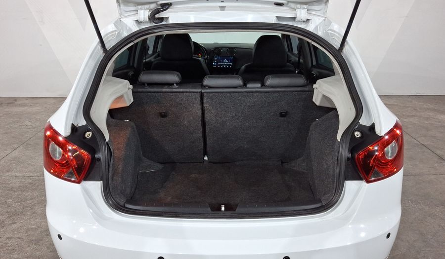 Seat Ibiza 1.6 STYLE 4 PTAS DSG Hatchback 2015