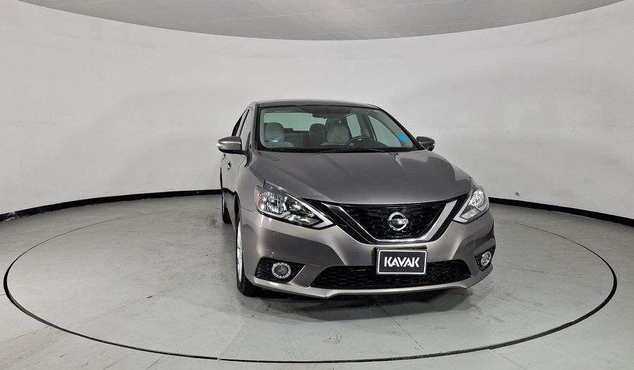Nissan Sentra 1.8 ADVANCE MT Sedan 2017