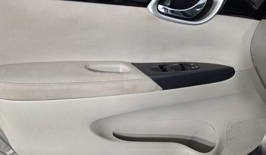 Nissan Sentra 1.8 ADVANCE MT Sedan 2017