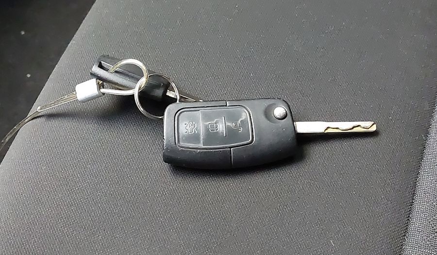 Ford Fiesta 1.6 SEL AT Hatchback 2018