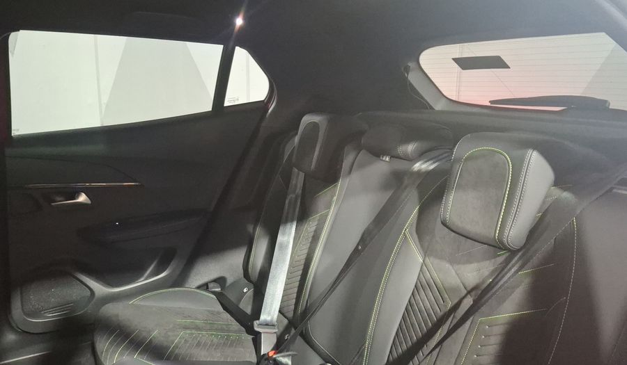 Peugeot 2008 1.2 GT AUTO FL Suv 2025