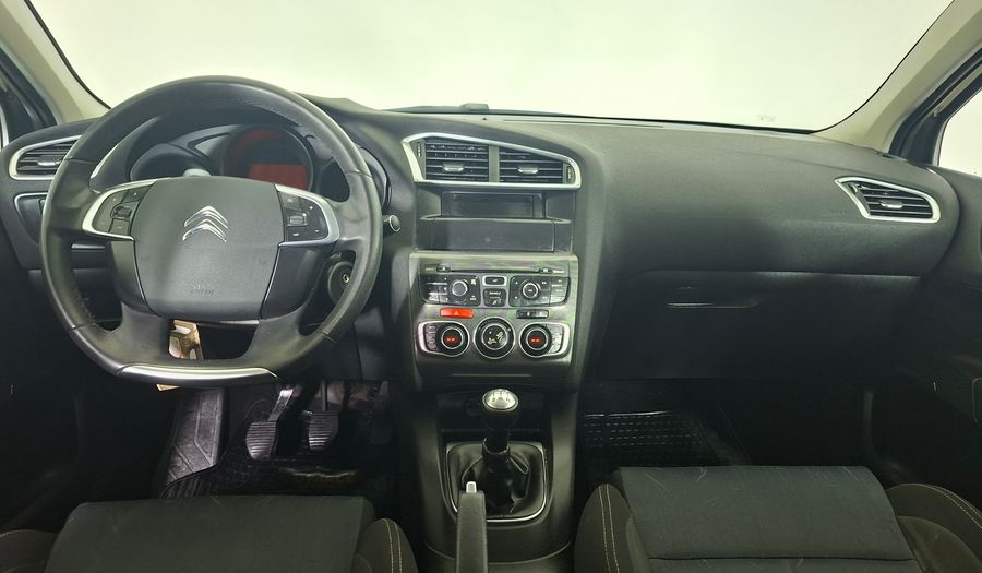 Citroen C4 1.6 120 HP SEDUCTION Hatchback 2013