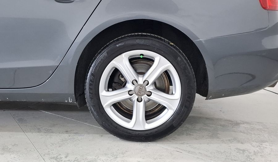 Audi A4 1.8 TFSI TRENDY MULTITRONIC Sedan 2014