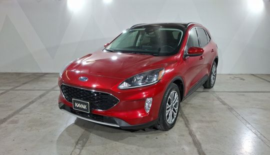 Ford • Escape