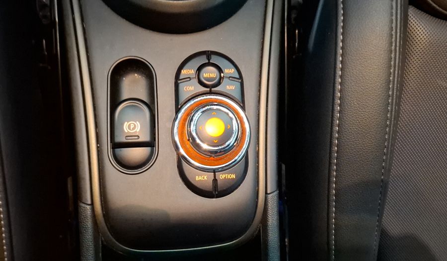 Mini Countryman 1.5 COOPER CHILI AUTO Hatchback 2021