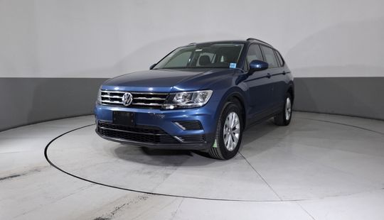 Volkswagen • Tiguan