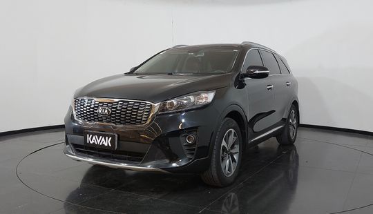Kia • Sorento