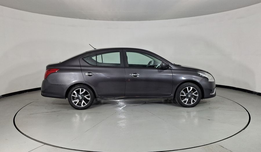 Nissan Versa EXCLUSIVE NAVI AT AC Sedan 2016