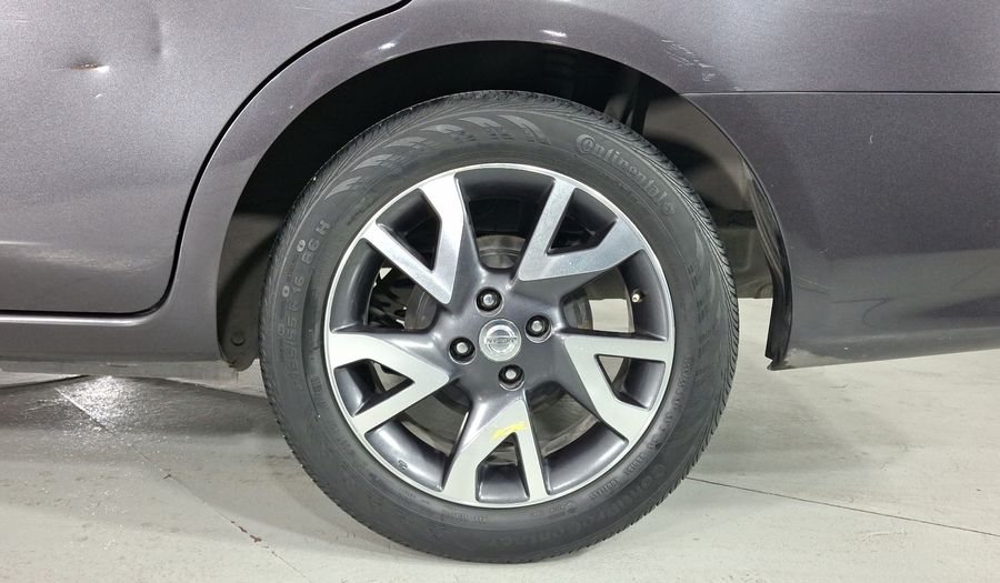 Nissan Versa EXCLUSIVE NAVI AT AC Sedan 2016