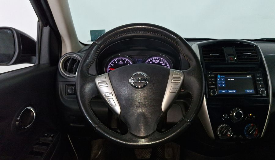 Nissan Versa EXCLUSIVE NAVI AT AC Sedan 2016