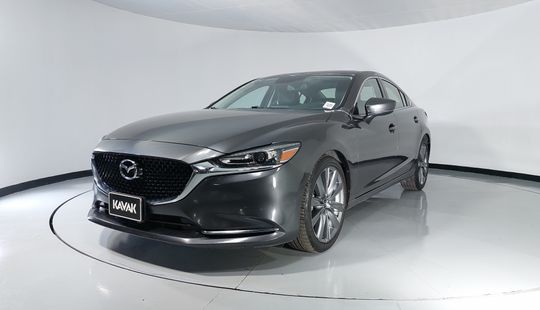 Mazda • Mazda 6