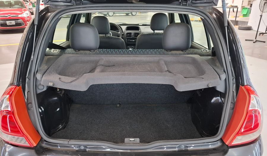 Renault Clio 1.1 CONFORT Hatchback 2014