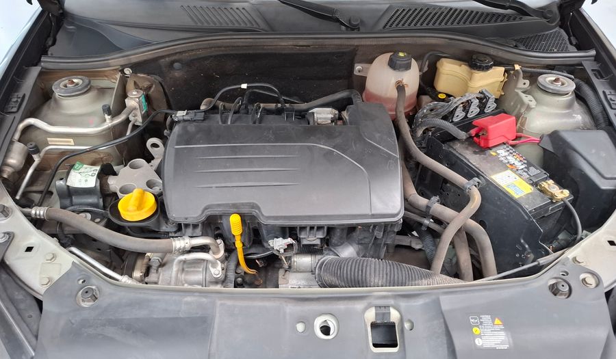 Renault Clio 1.1 CONFORT Hatchback 2014