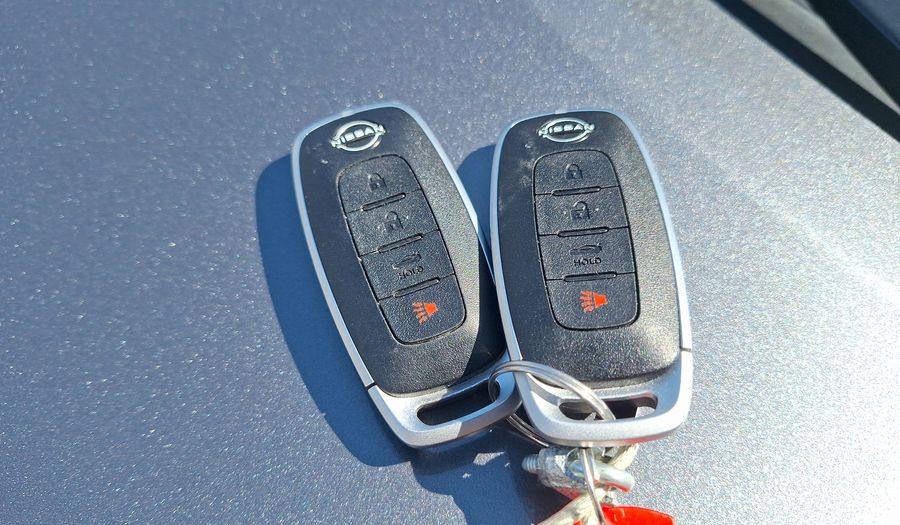 Nissan Versa 1.6 SENSE Sedan 2024