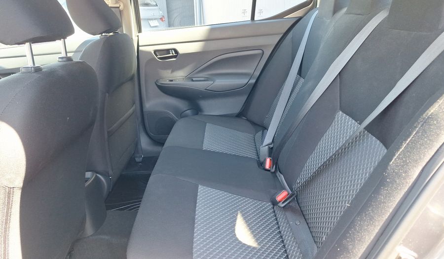 Nissan Versa 1.6 SENSE Sedan 2024