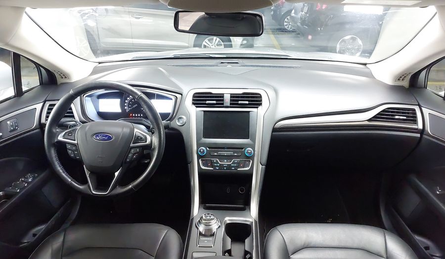Ford Fusion 2.0 ECOBOOST SEL AUTO Sedan 2017